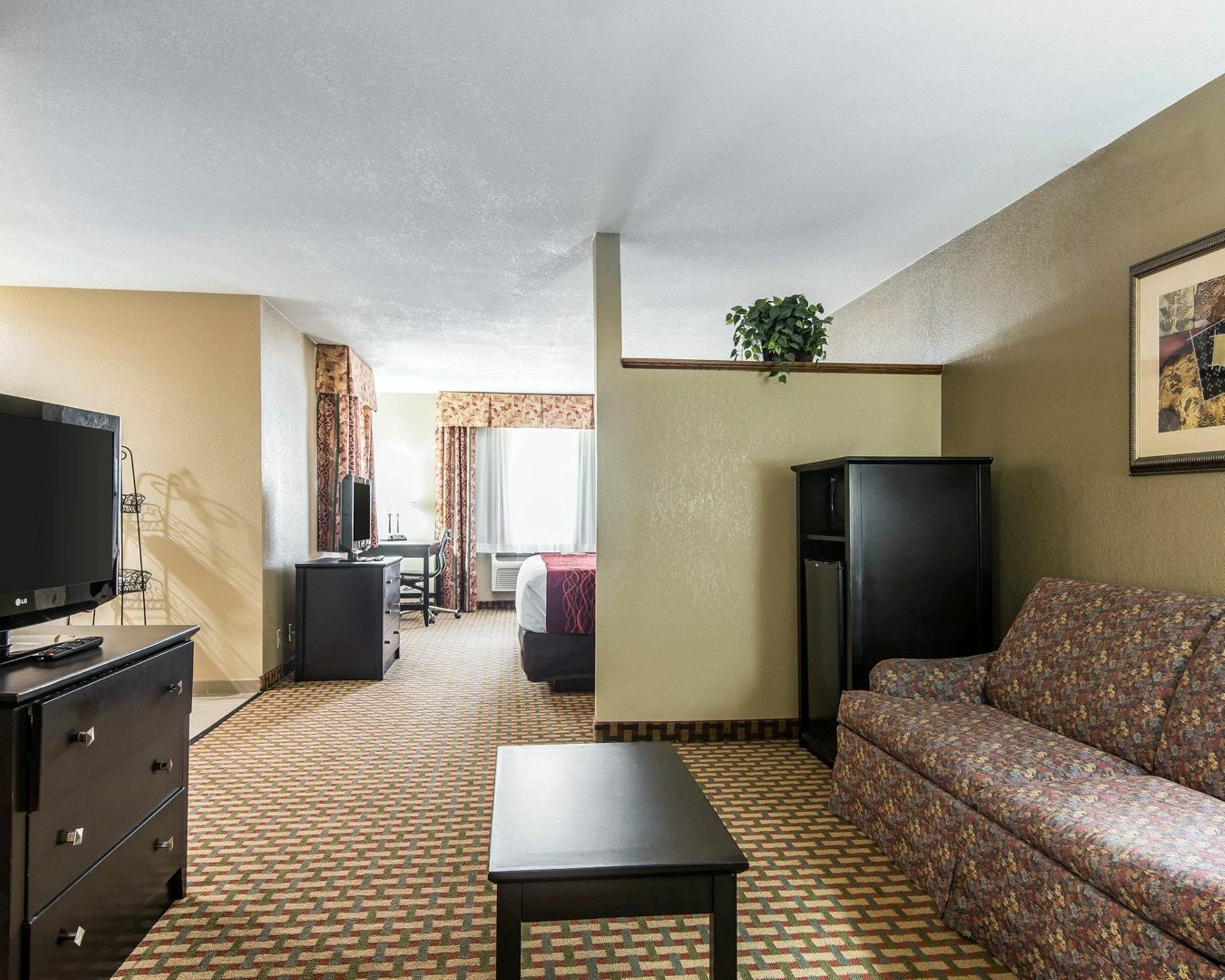 Comfort Inn & Suites Kansas City Downtown Екстериор снимка