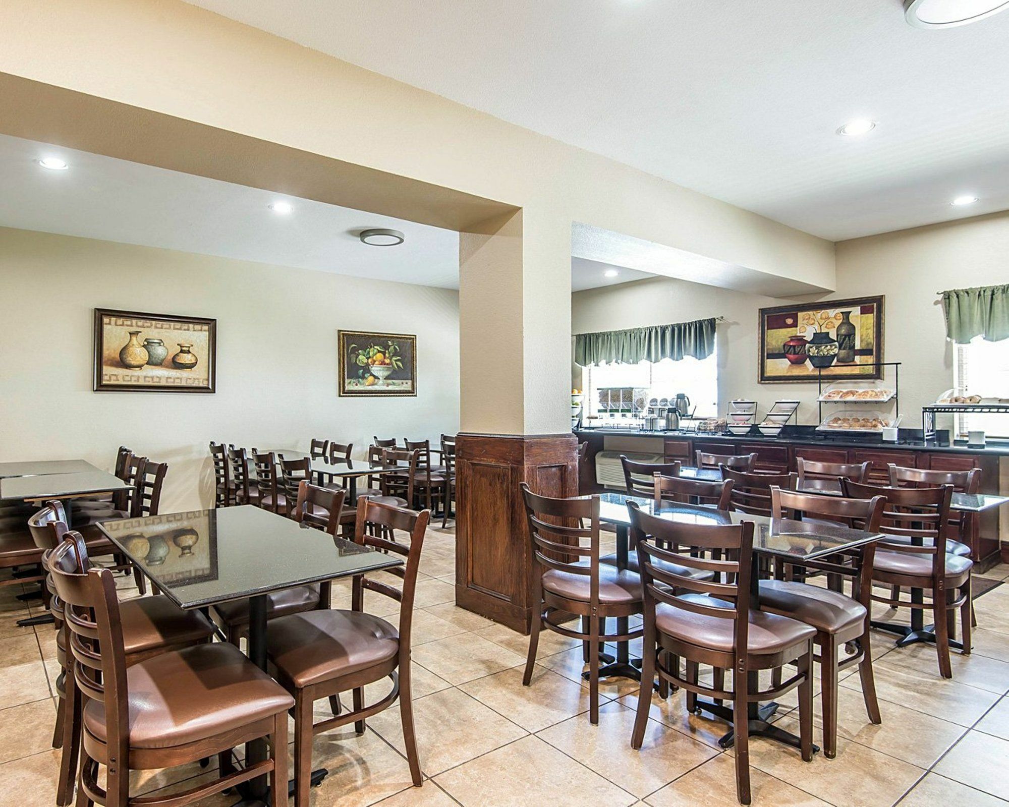 Comfort Inn & Suites Kansas City Downtown Екстериор снимка