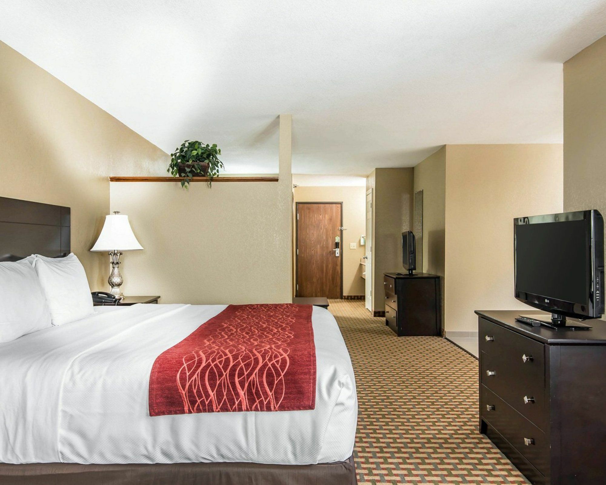 Comfort Inn & Suites Kansas City Downtown Екстериор снимка