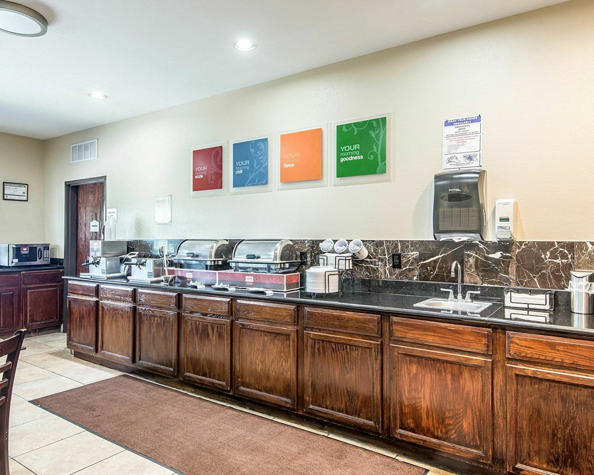Comfort Inn & Suites Kansas City Downtown Екстериор снимка